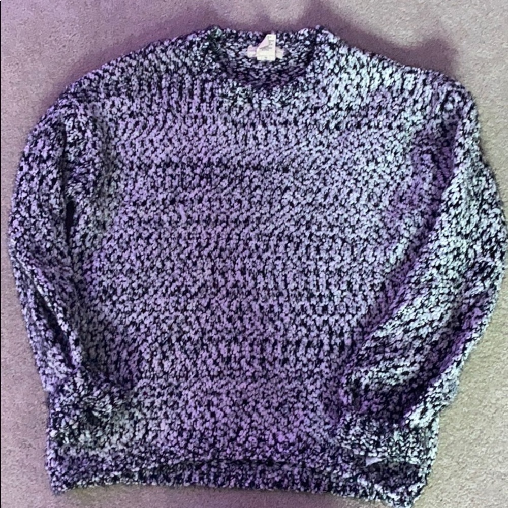 Detailed sweater